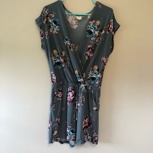 Romper with pockets